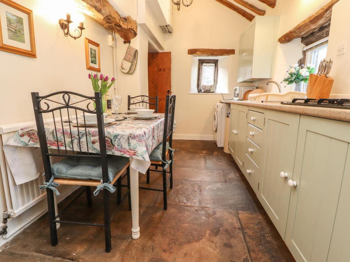 Beehive Cottage Bentham Ngoại thất bức ảnh